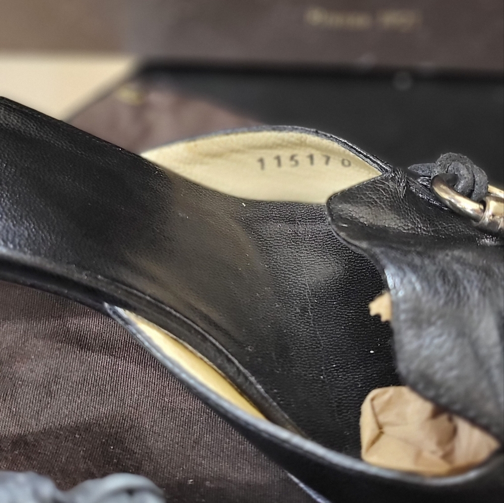 Gucci Black Leather Heels - Picture 7 of 10